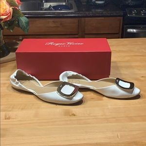 Roger Vivier Ballerine Chips 37.5 white